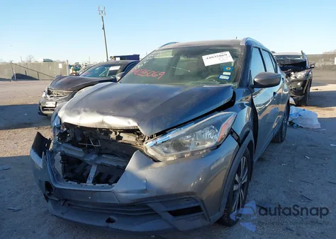 2019 Nissan Kicks Sv from USA, damaged, VIN 3N1CP5CUXKL543319